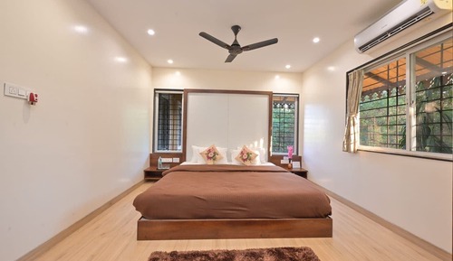 Villa Deluxe