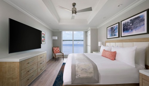 Habitación superior, 1 cama de matrimonio grande con sofá cama