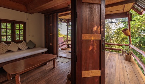 Chalet Club