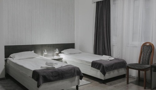 Habitación clásica con 2 camas individuales