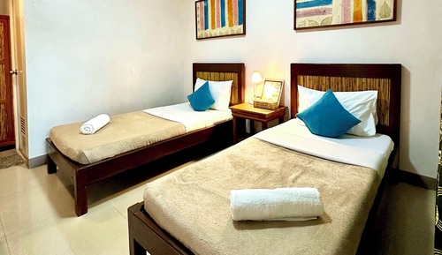 Habitación básica, 2 camas individuales
