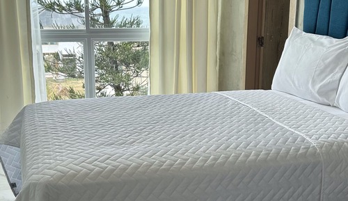 Habitación Deluxe, 1 cama de matrimonio grande, vistas a la playa