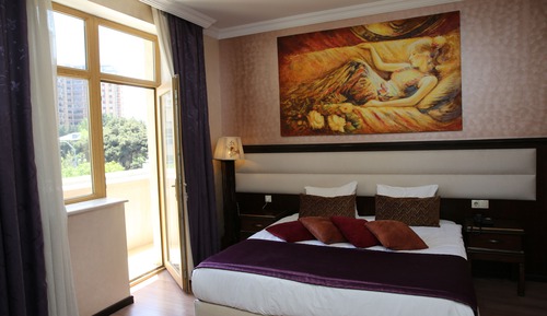 Habitación Deluxe con 1 cama doble o 2 individuales
