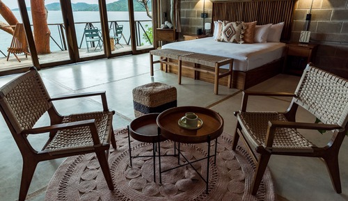 Standard Room, 1 King Bed, Balcony, Bay View