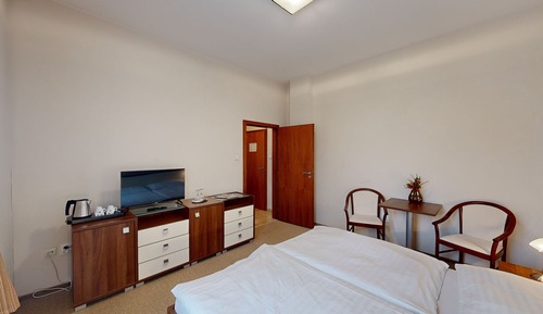 Habitación estándar con 1 cama doble o 2 individuales