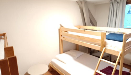Dormitorio compartido clásico