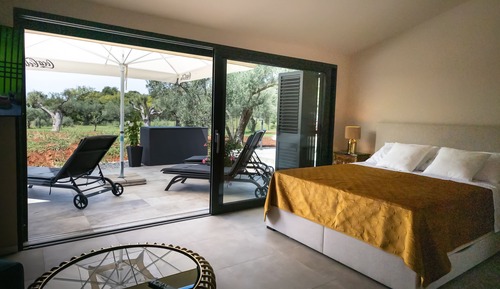 Villa Deluxe