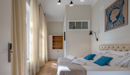Suite estudio (25 Reis)