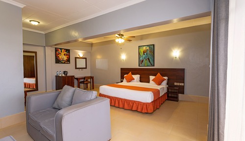 Suite presidencial, balcón, vistas al jardín