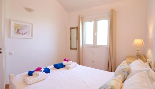 Villa, fumadores