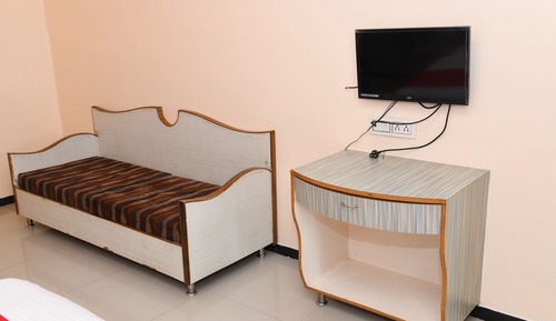 Habitación económica con 1 cama doble o 2 individuales