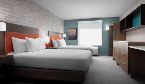 Suite, 1 cama de matrimonio grande, accesible para personas con discapacidad (Roll-In Shower)