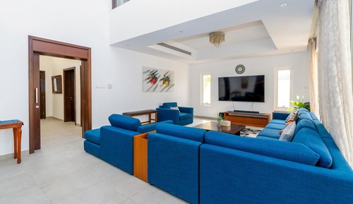 Villa (5 Bedrooms)