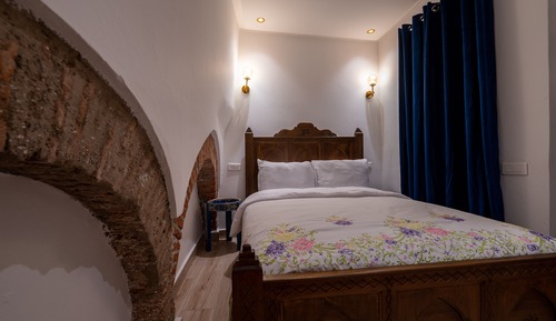 Basic Double Room