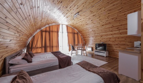 Casa de campo de diseño, varias camas