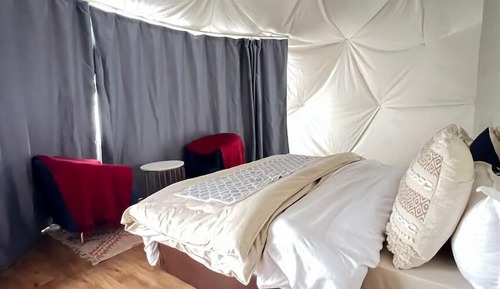 Exclusive Room