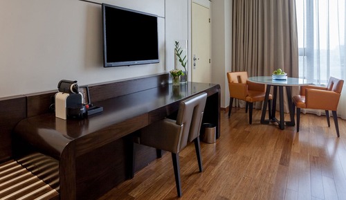 Suite Club