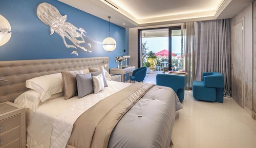 Habitación superior, vistas al mar (Cala Beach)