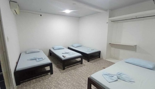 Habitación cuádruple básica