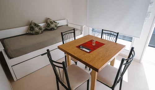 Deluxe Studio Suite