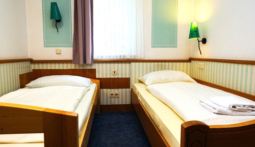 Habitación estándar con 2 camas individuales