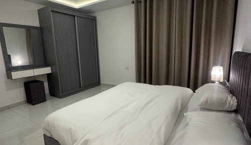 Apartamento, 2 habitaciones, vistas a la ciudad