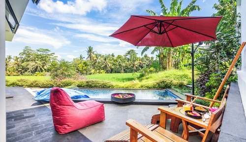 Villa exclusiva, piscina privada, vistas al valle