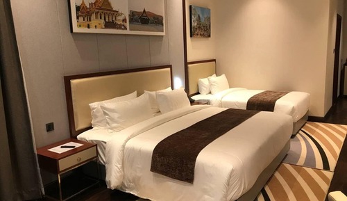 Suite familiar, vistas a la ciudad
