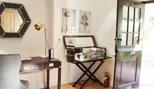 Habitación superior con 1 cama doble o 2 individuales