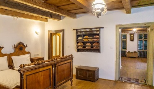 Habitación tradicional con 2 camas individuales