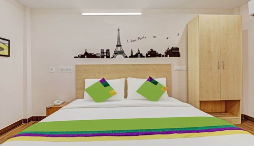 Habitación estándar con 1 cama doble o 2 individuales