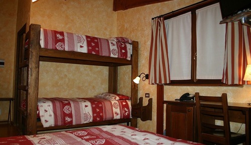 Habitación cuádruple tradicional