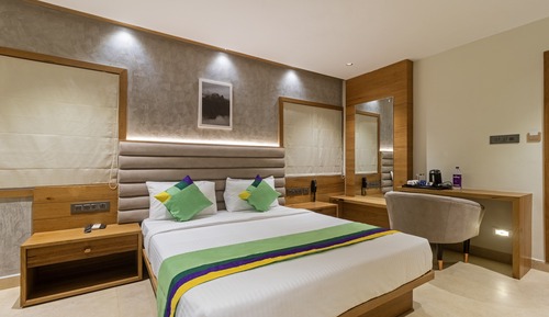 Habitación estándar con 1 cama doble o 2 individuales, no fumadores