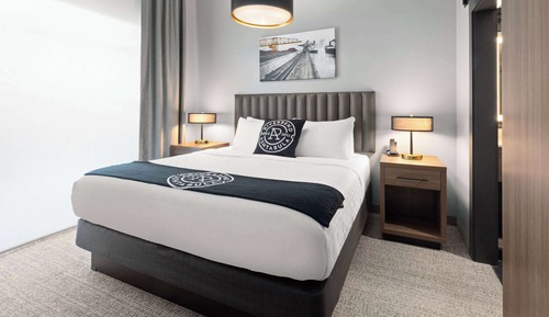 Suite, 1 cama de matrimonio grande, notificación por teléfono o timbre, no fumadores (1 King Bed)
