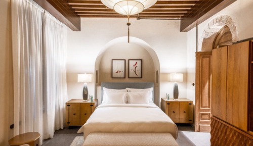 Beit Al Rayess Deluxe Suite King