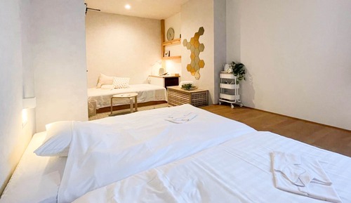 Habitación, no fumadores (MUKAISHIMA)