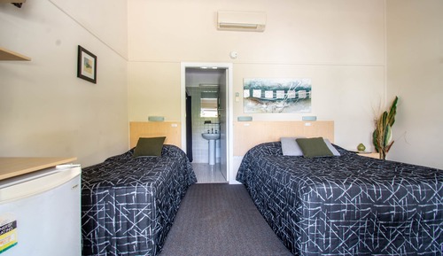 Habitación estándar con 2 camas individuales
