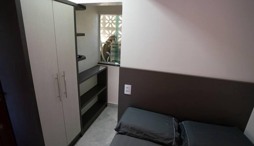 Flat 02