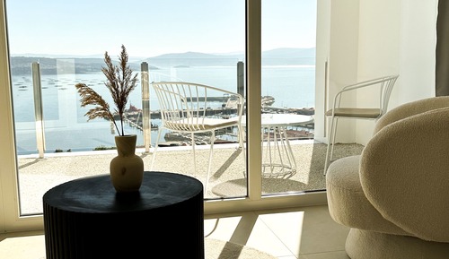 Habitación de lujo, 1 cama de matrimonio grande, bañera de hidromasaje, vistas al mar