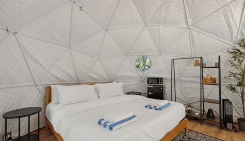 Tienda Premium, 1 cama de matrimonio grande, bañera de hidromasaje