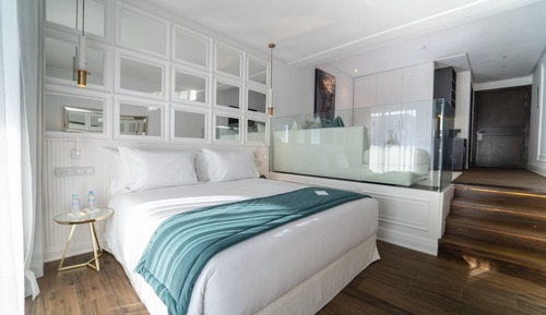 Suite Deluxe Grand Lit - Queen Size
