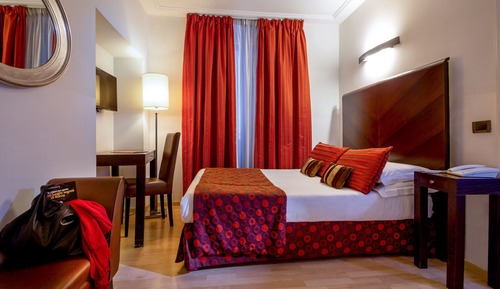 Habitación cuádruple estándar