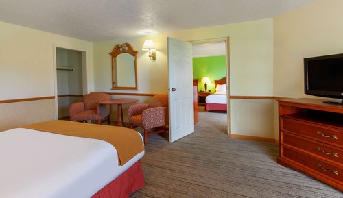 Suite, varias camas, no fumadores, patio