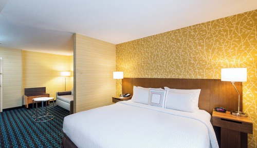 Estudio, 1 cama de matrimonio grande con sofá cama