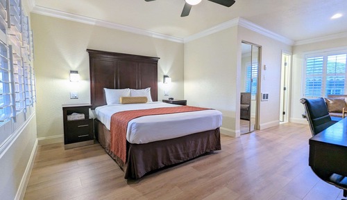 Suite, 1 cama de matrimonio con sofá cama, no fumadores