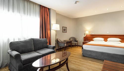 Suite, 1 cama de matrimonio grande, fumadores