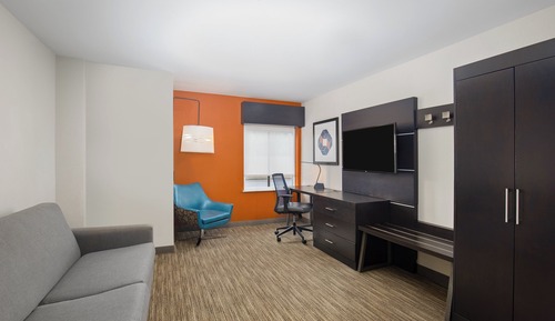 Habitación estándar, 1 cama de matrimonio grande con sofá cama (Extra Floor Space)