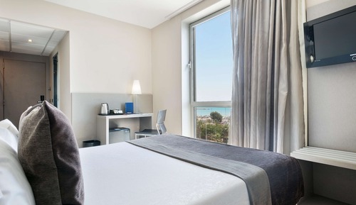 Habitación Deluxe con 1 cama doble o 2 individuales, vistas al mar
