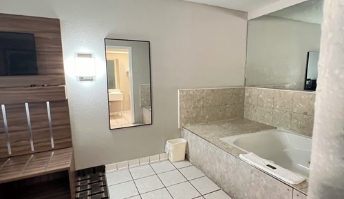 Habitación, 1 cama de matrimonio grande, no fumadores, bañera de hidromasaje