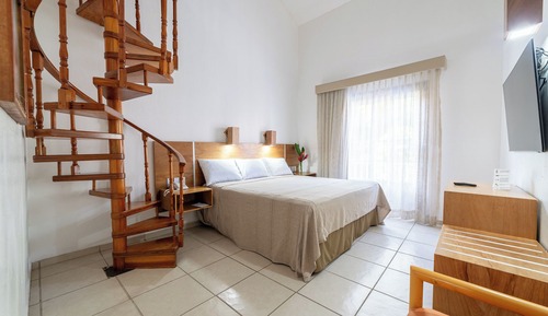 Habitación familiar, varias camas
